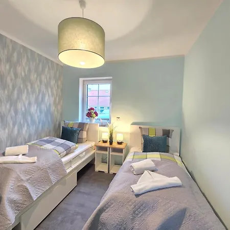 Ferienhaus Friesenkate Steuerbord