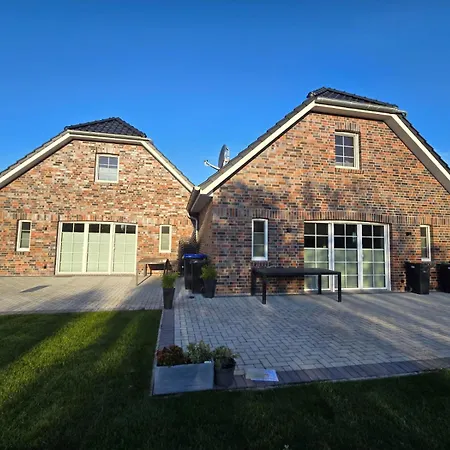 Friesenkate Steuerbord בית נופש